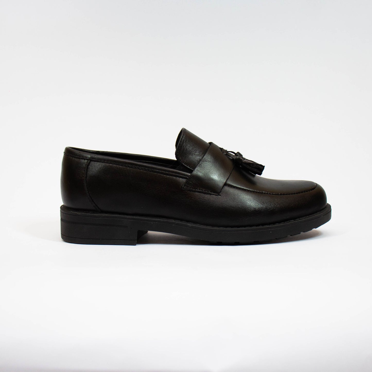 MOCASSIN POMPON CUIR NOIR