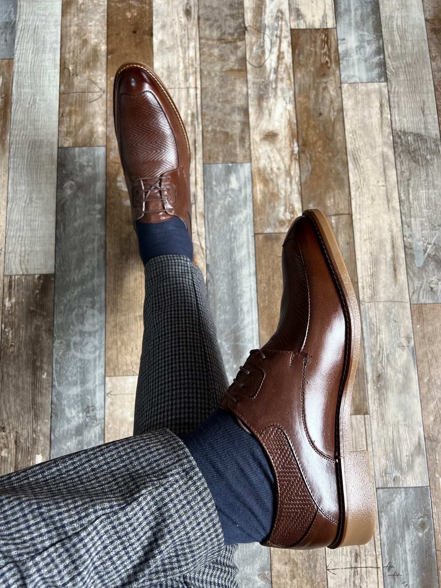 Chaussure Marron Simple Perforée