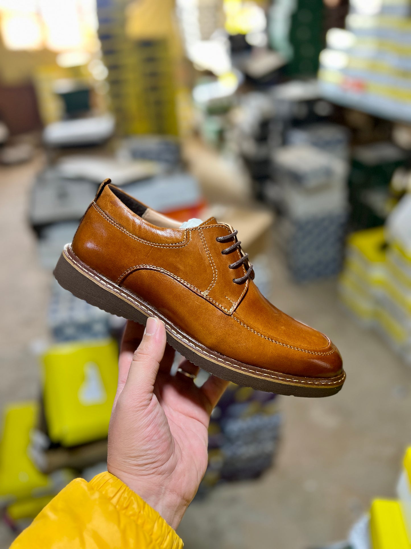 Chaussure Eleganza en cuir Tabac