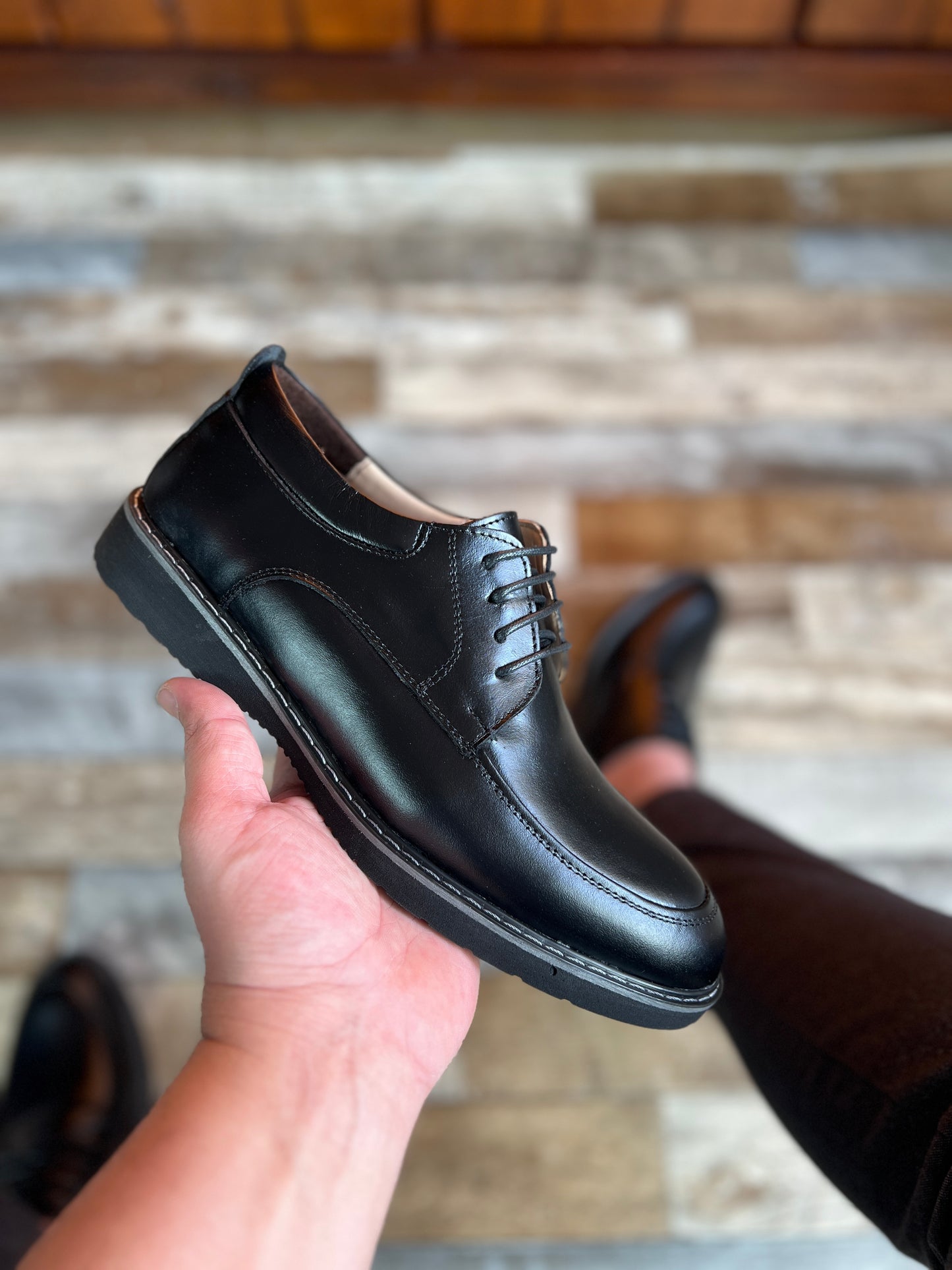 Chaussure Eleganza en cuir Noir