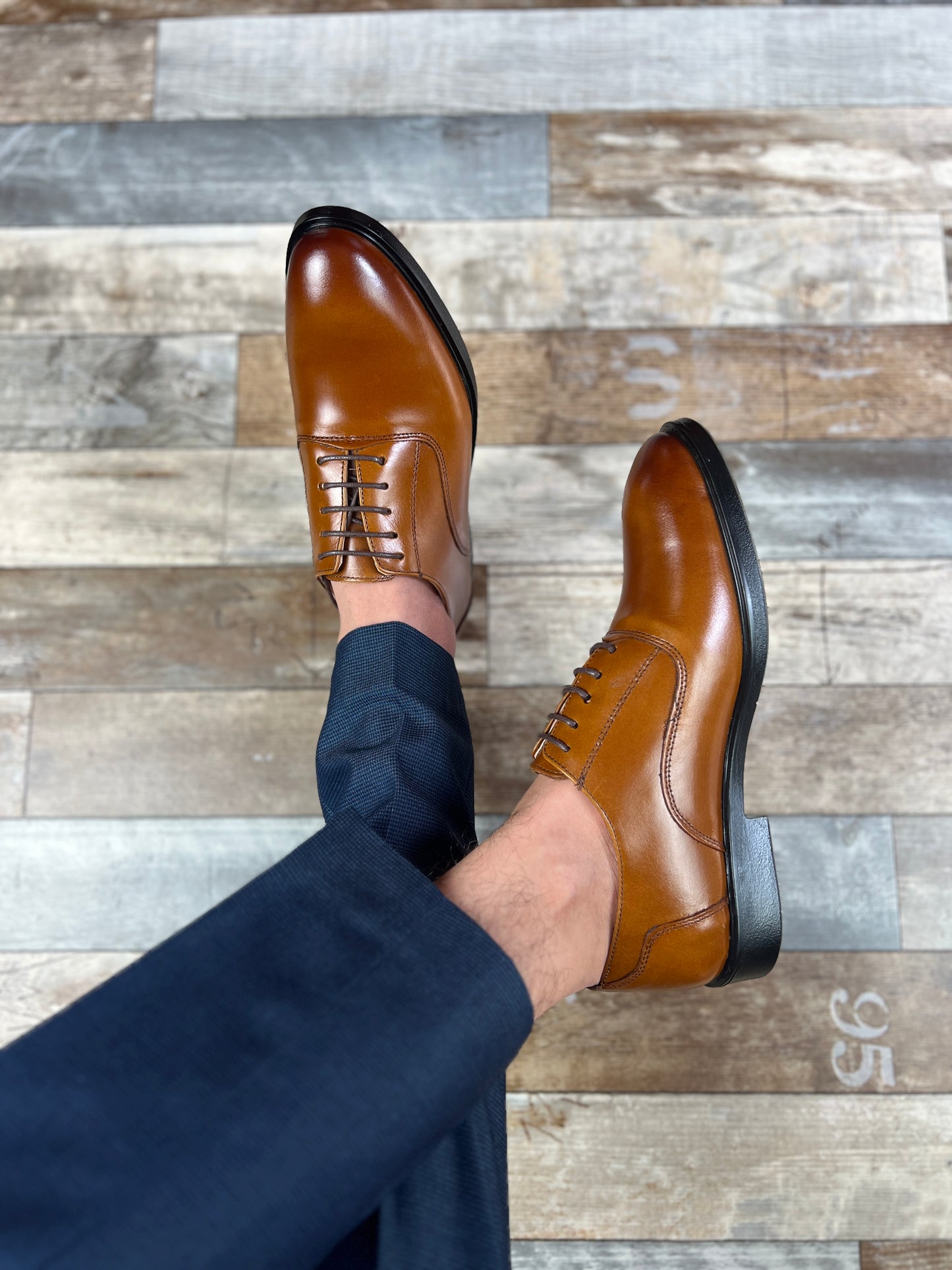 Chaussure Zamen en Cuir