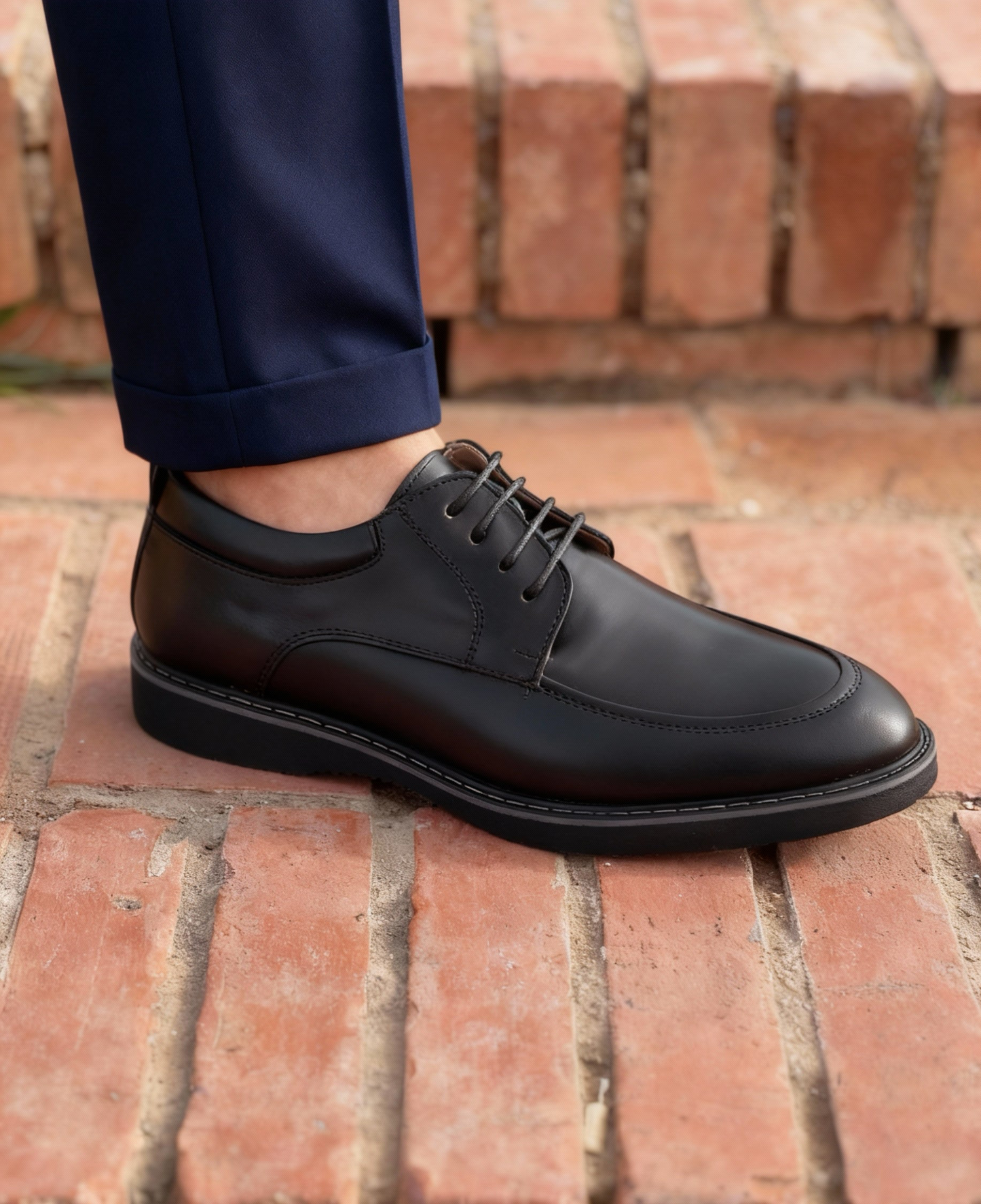 Chaussure Eleganza en cuir Noir