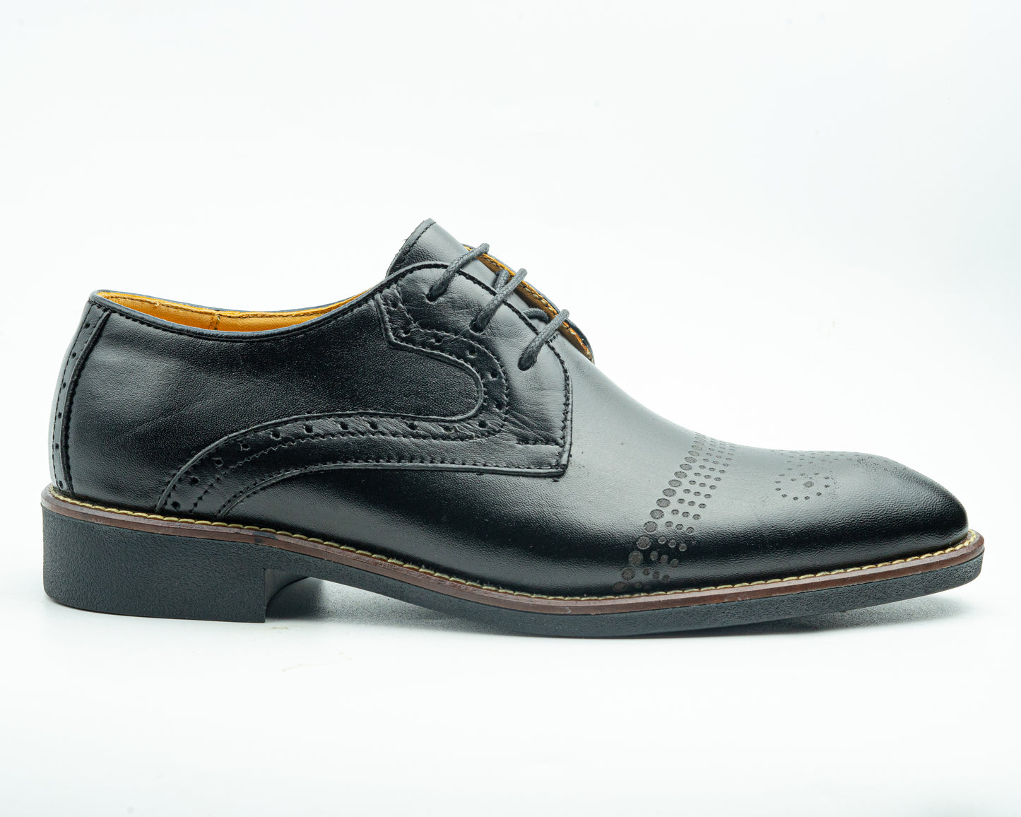 CHAUSSURE HABILLÉE EN POINTE NOIR